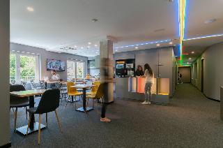 Nest Style Valencia Hotel