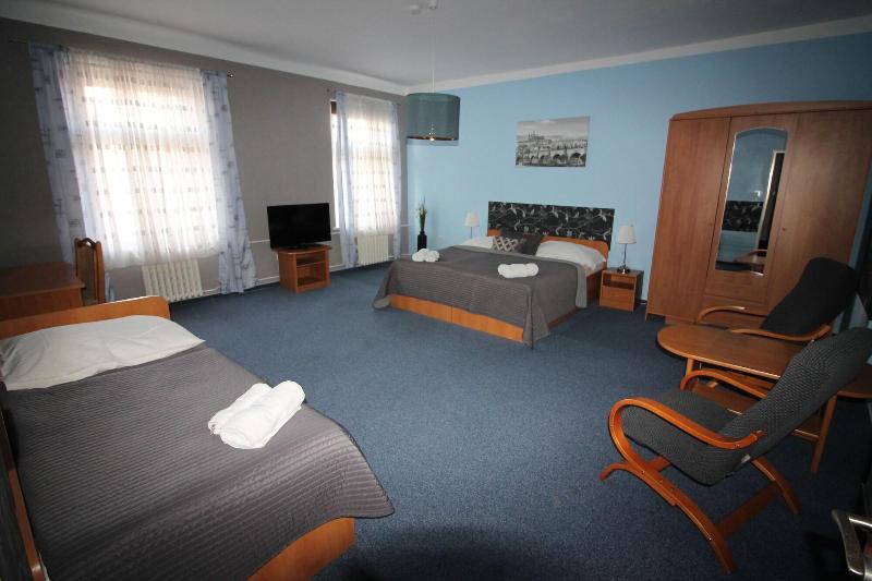 Hotel City Bell - Oda