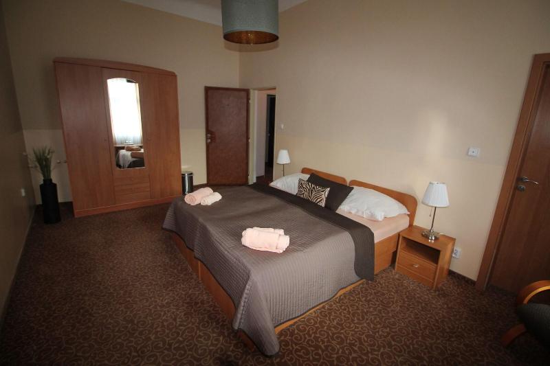 Hotel City Bell - Oda