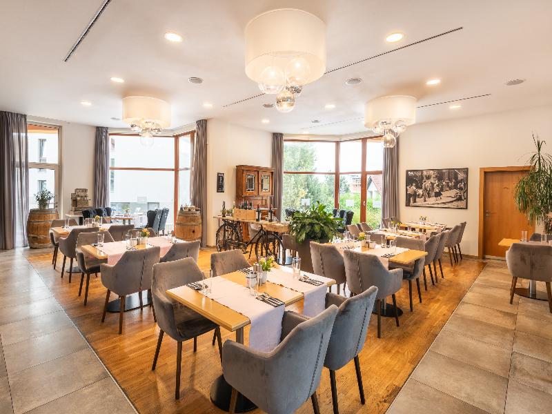 Hotel Troja Prague - Restoran