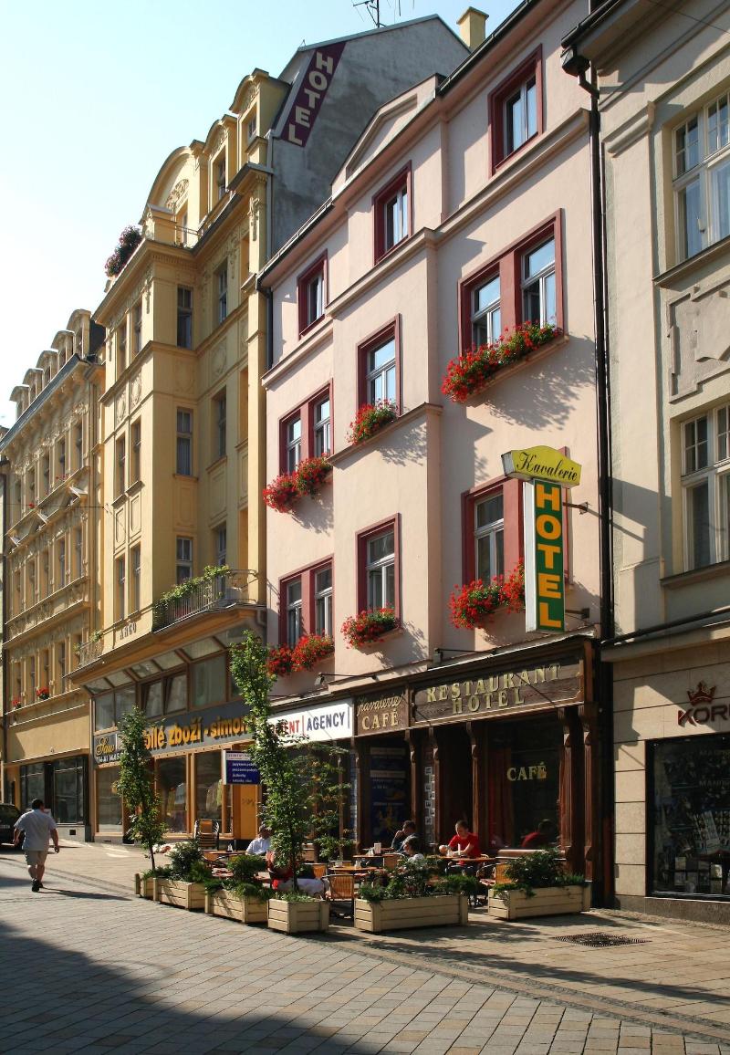 Hotel Kavalerie - Genel
