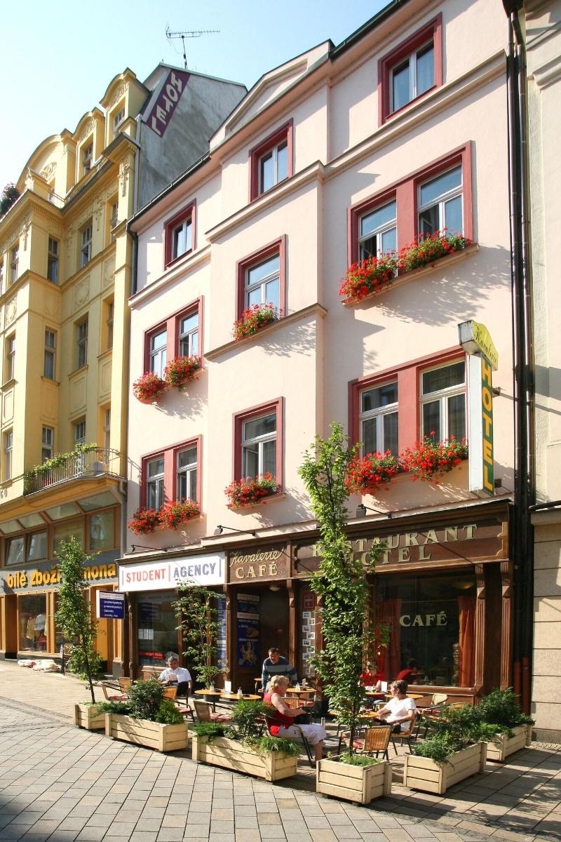 Hotel Kavalerie - Genel