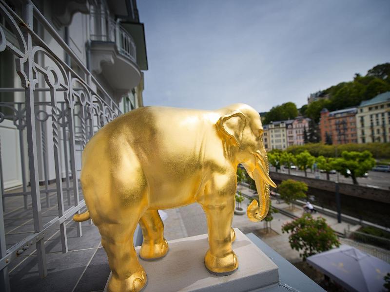 Ea Hotel Elefant - Genel