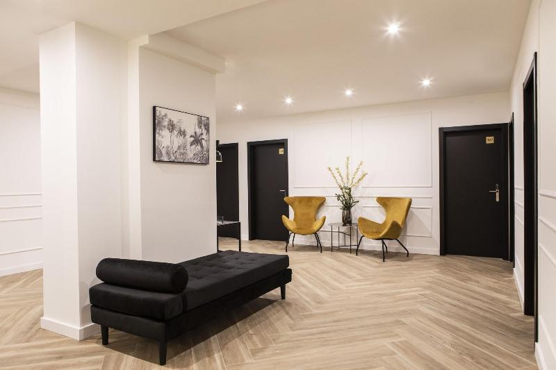Comedias Rooms Hotel - Genel
