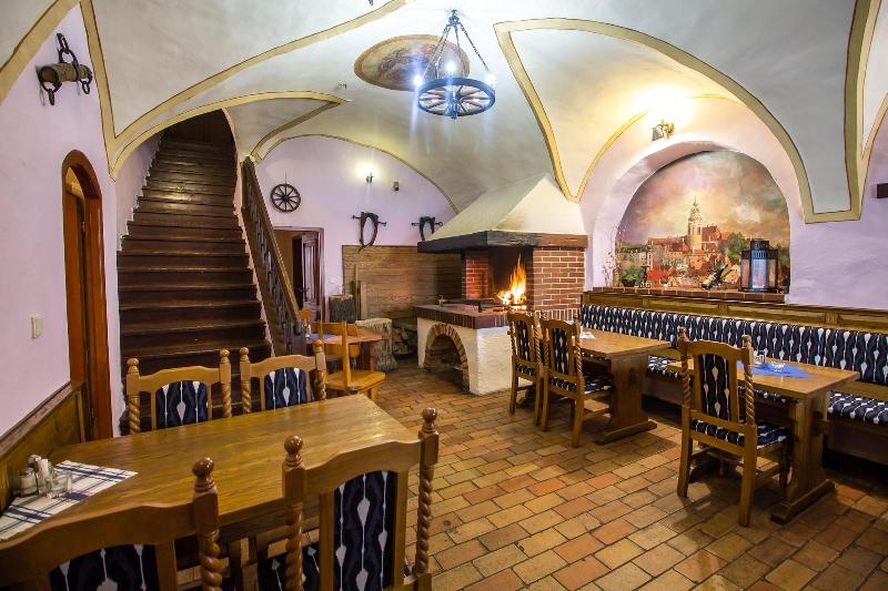 Hotel-Restaurant Svamberský Dum - Lobi