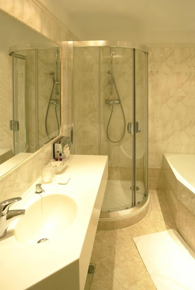 Hotel Embassy - Oda