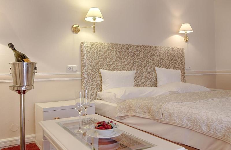 Hotel Embassy - Oda