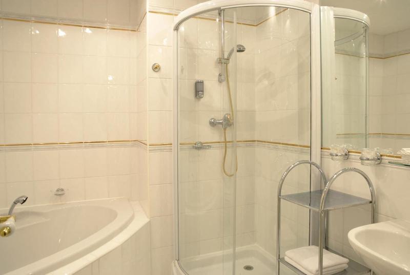 Hotel Embassy - Oda