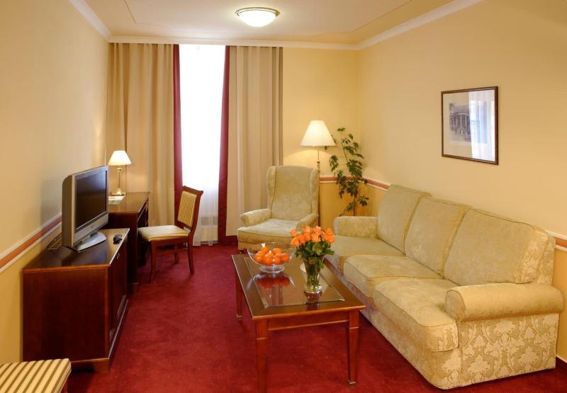 Hotel Embassy - Oda