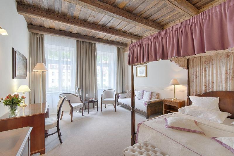 Hotel Embassy - Oda