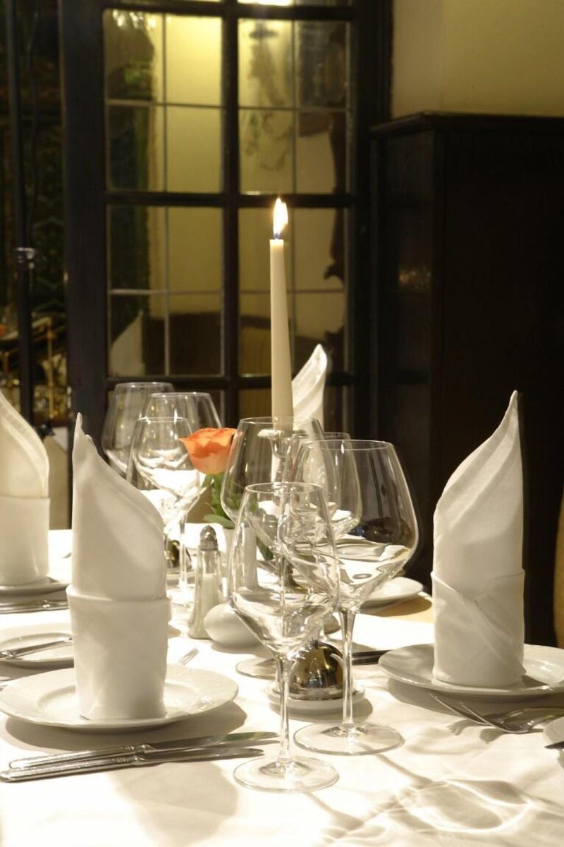 Hotel Embassy - Restoran
