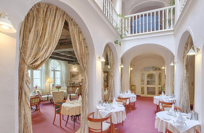Hotel Embassy - Restoran