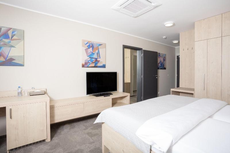 Hotel Restart - Oda