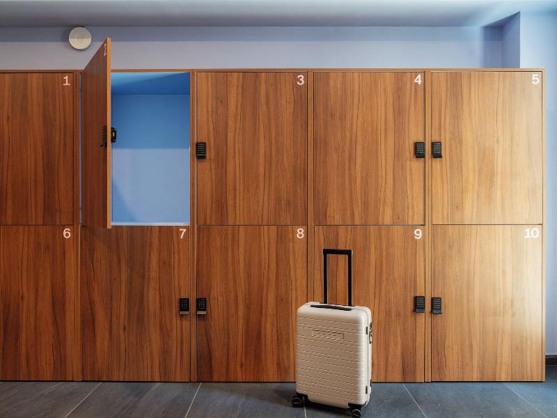 numa Hotel Republika & Suites - Lobi