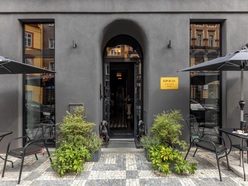 numa Hotel Republika & Suites - Genel