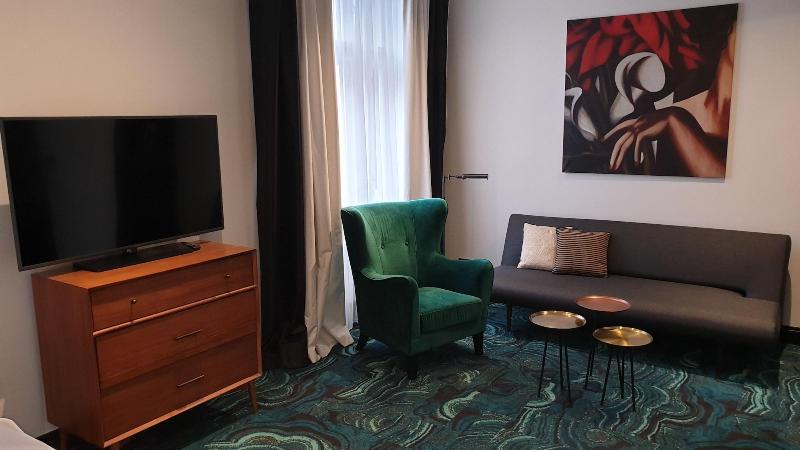 numa Hotel Republika & Suites - Oda