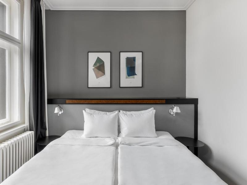 numa Hotel Republika & Suites - Oda