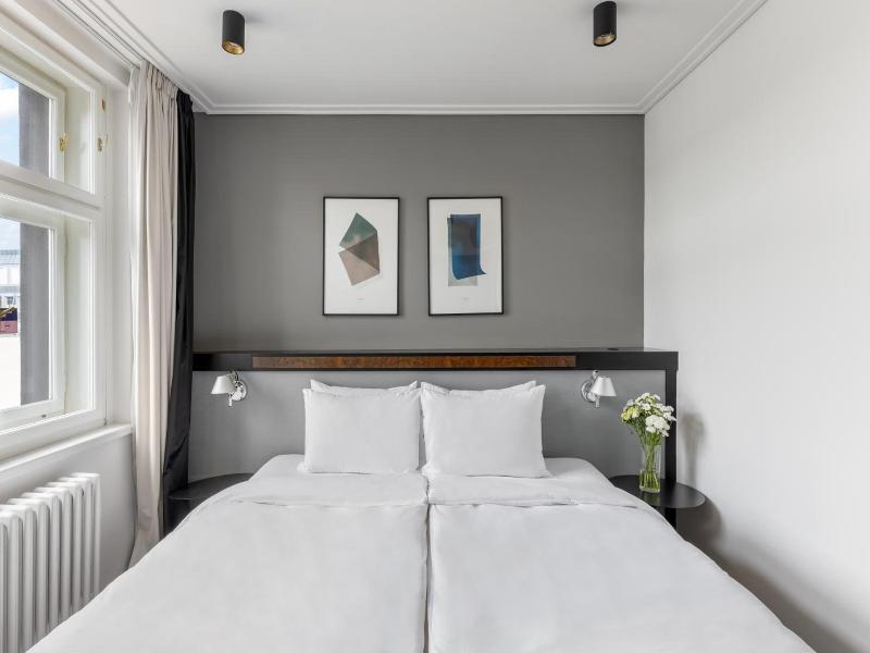 numa Hotel Republika & Suites - Oda