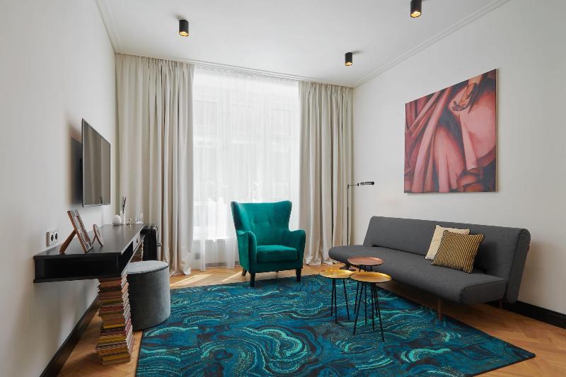 numa Hotel Republika & Suites - Oda