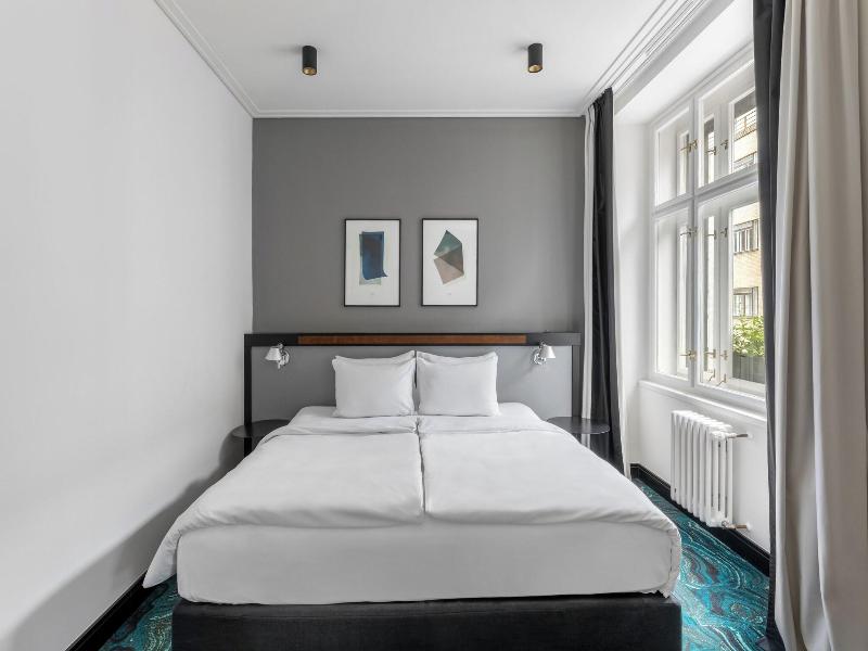 numa Hotel Republika & Suites - Oda