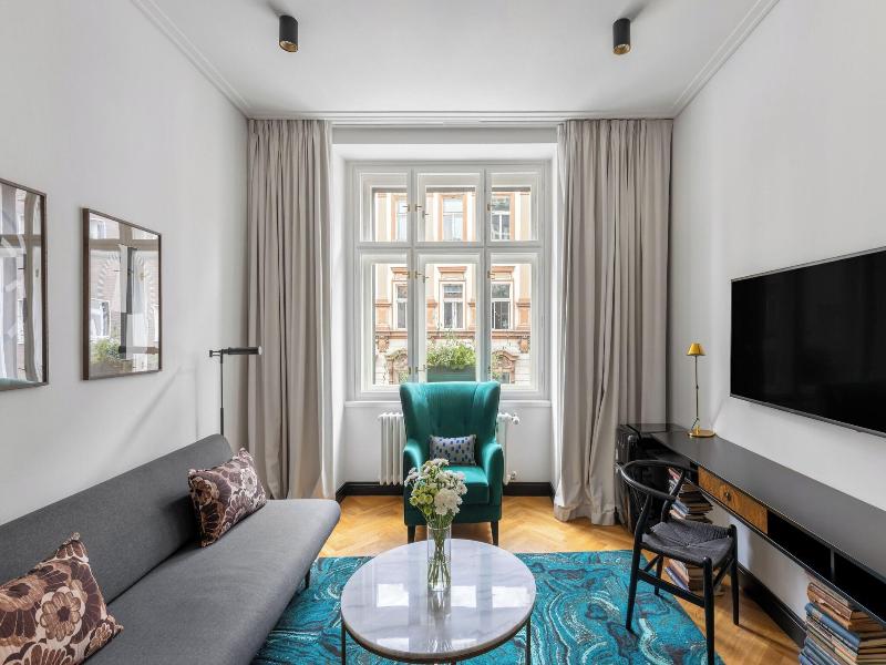 numa Hotel Republika & Suites - Oda