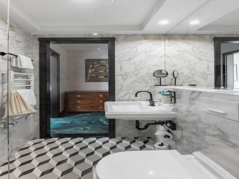 numa Hotel Republika & Suites - Oda