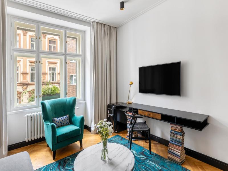 numa Hotel Republika & Suites - Oda