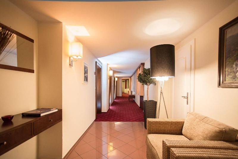 Sonne – Hotel am Campus Dornbirn - Lobi