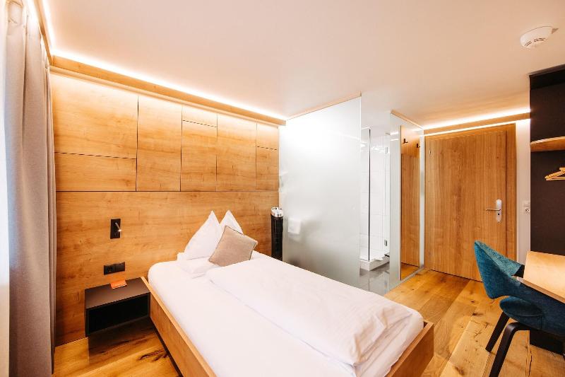 Sonne – Hotel am Campus Dornbirn - Oda