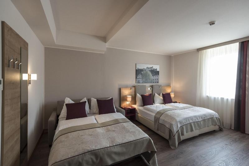 Hotel Max 70 - Oda