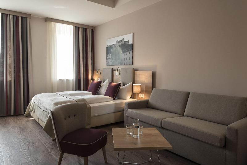 Hotel Max 70 - Oda
