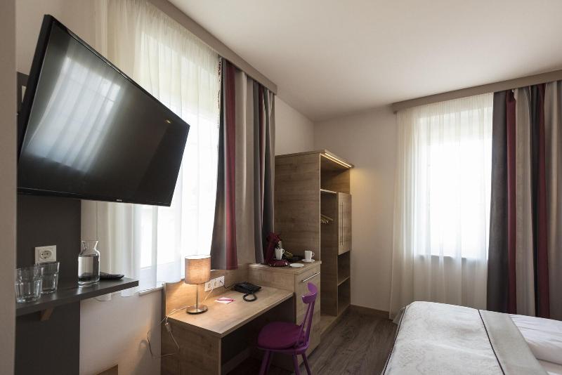 Hotel Max 70 - Oda