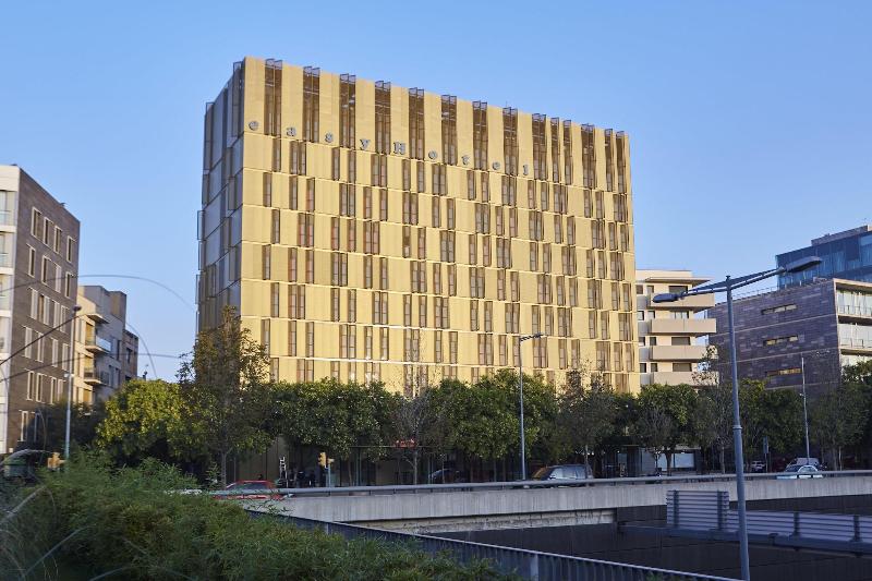 easyHotel Barcelona Fira - Genel