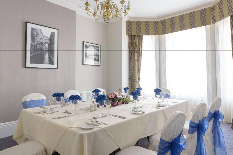 The Connaught Lodge - Aktivite