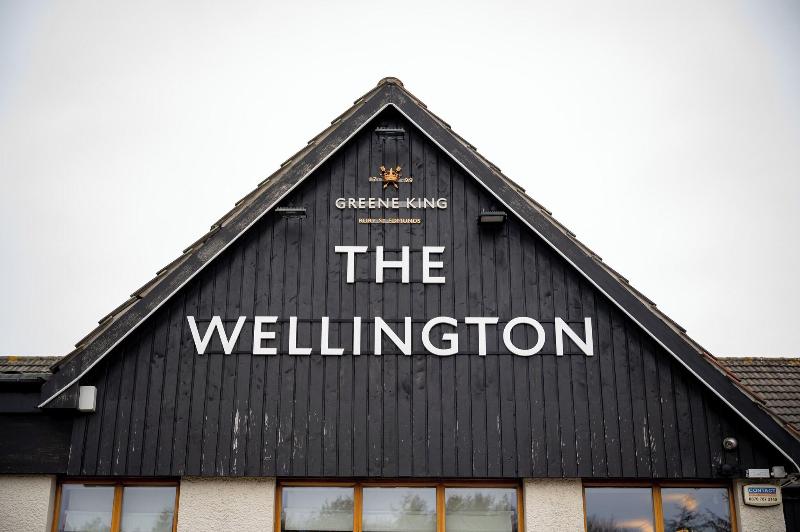 The Wellington Hotel By Greene King Inns - Genel