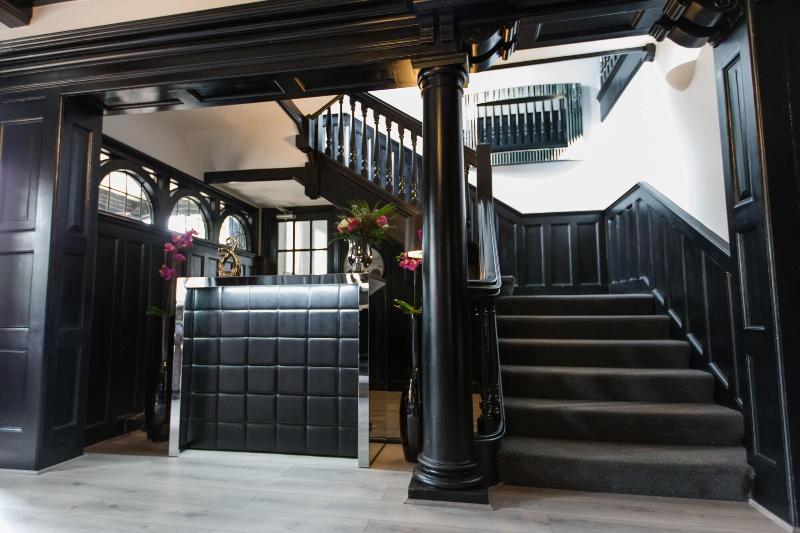 Verve Hotel - Lobi
