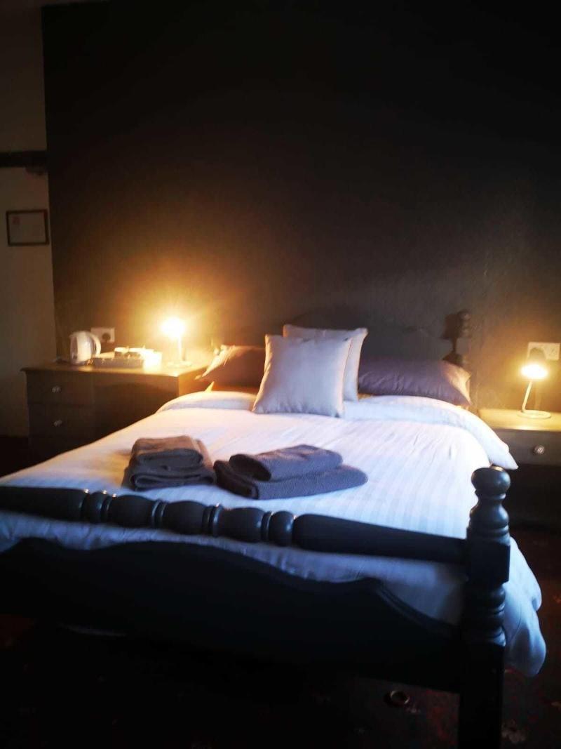Lynbar Hotel - Oda
