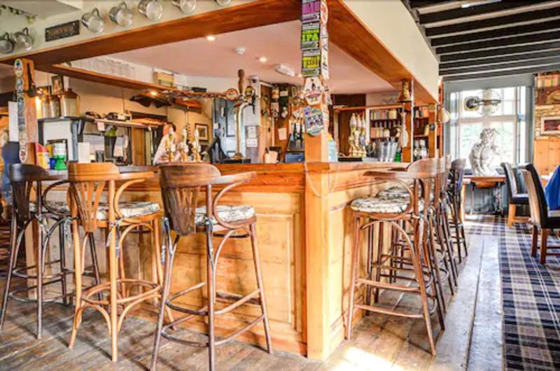 Thames Head Inn - Bar