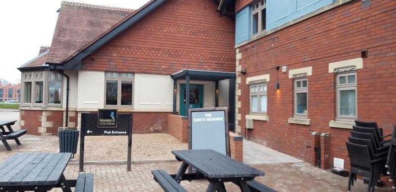 Kings Highway, Derby by Marston's Inns - Teras