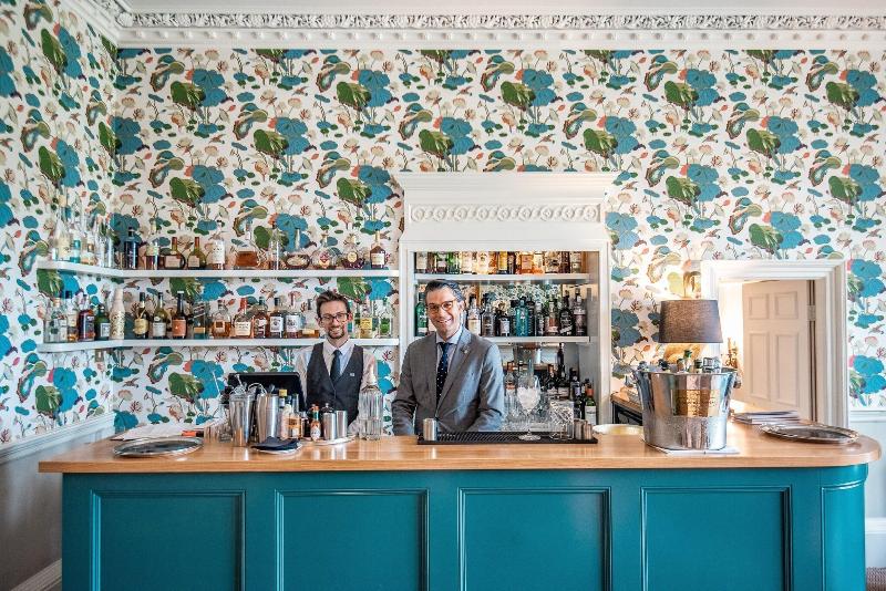 Lords Of The Manor Hotel - Bar