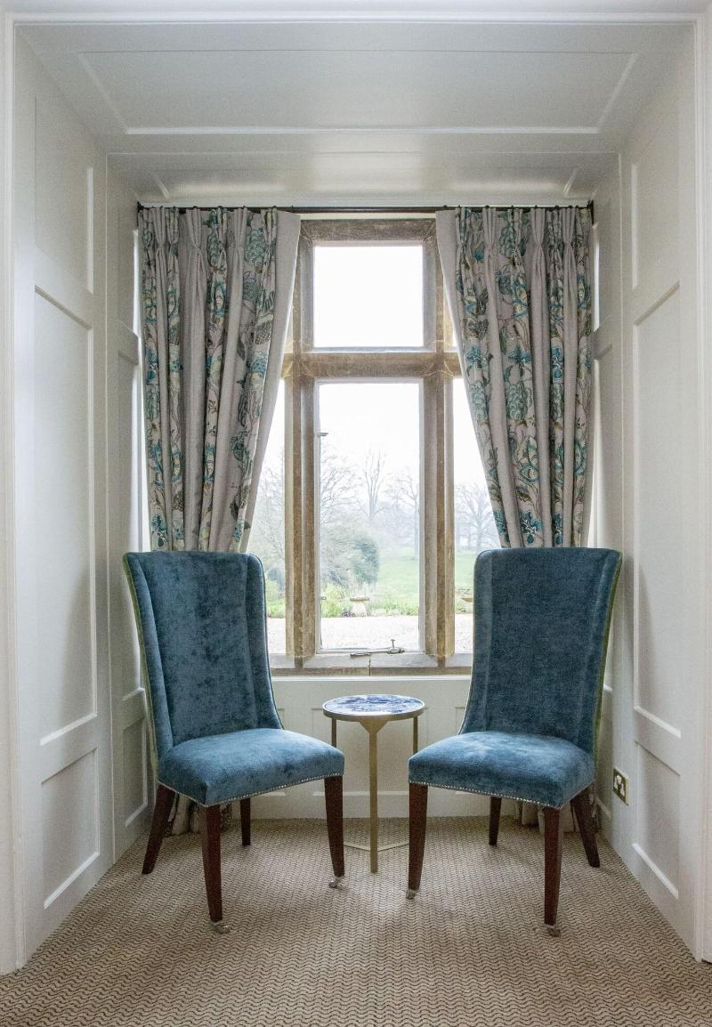 Lords Of The Manor Hotel - Lobi