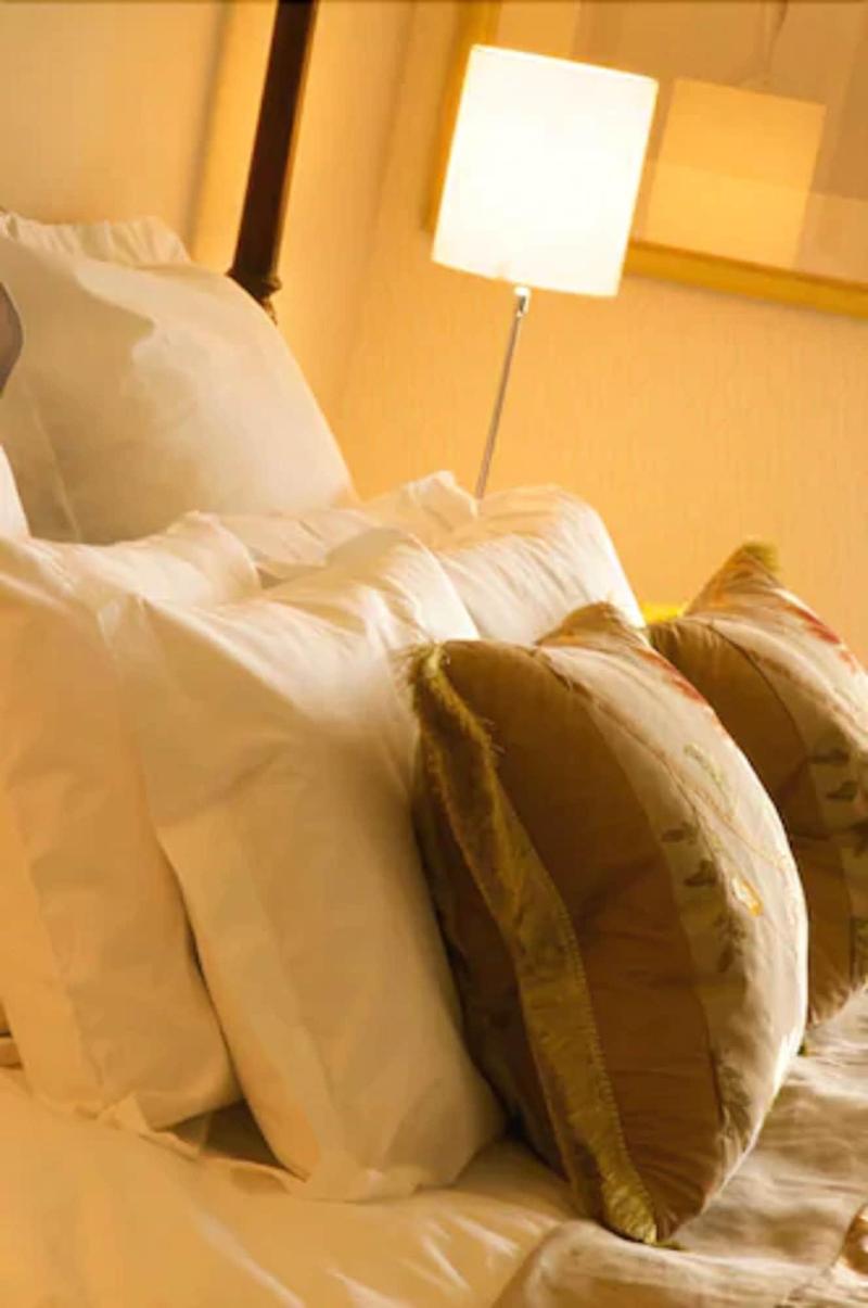 Lords Of The Manor Hotel - Oda
