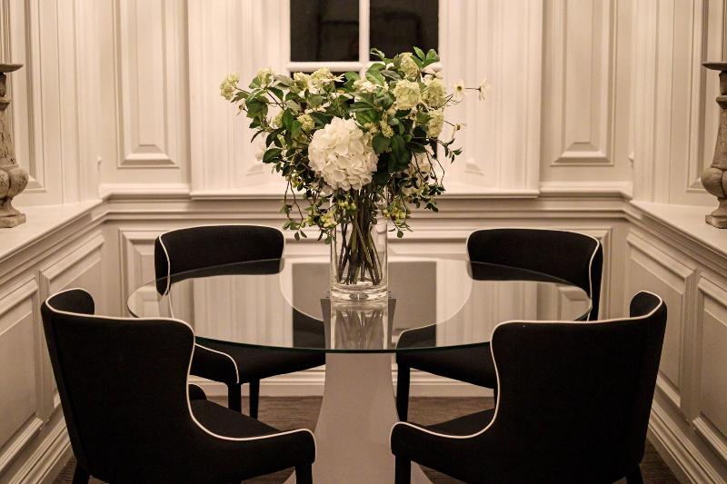 Barnett Hill - Luxury Hotel - Lobi