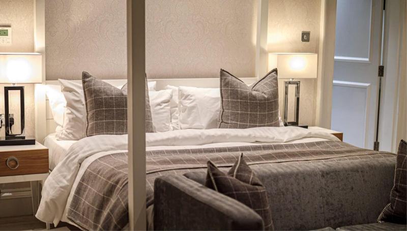 Barnett Hill - Luxury Hotel - Oda