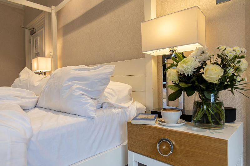 Barnett Hill - Luxury Hotel - Oda