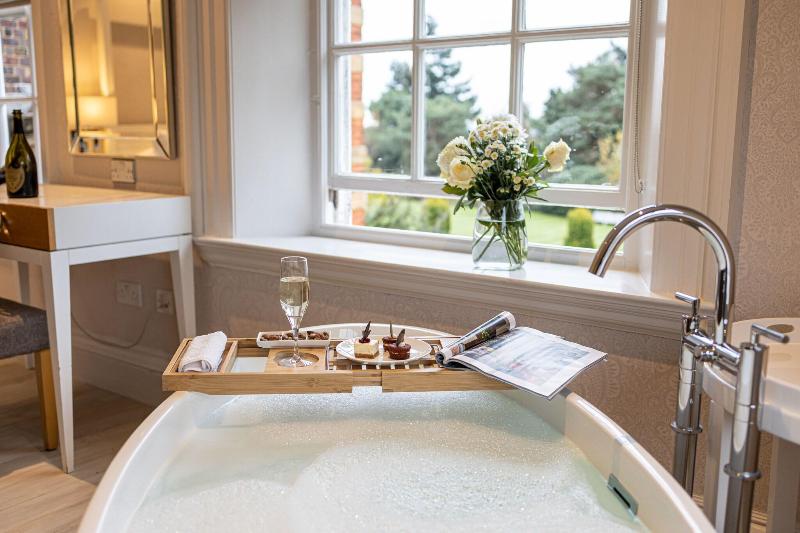 Barnett Hill - Luxury Hotel - Oda