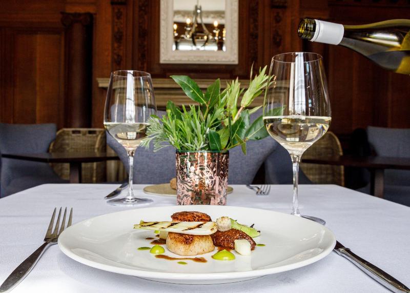 Barnett Hill - Luxury Hotel - Restoran