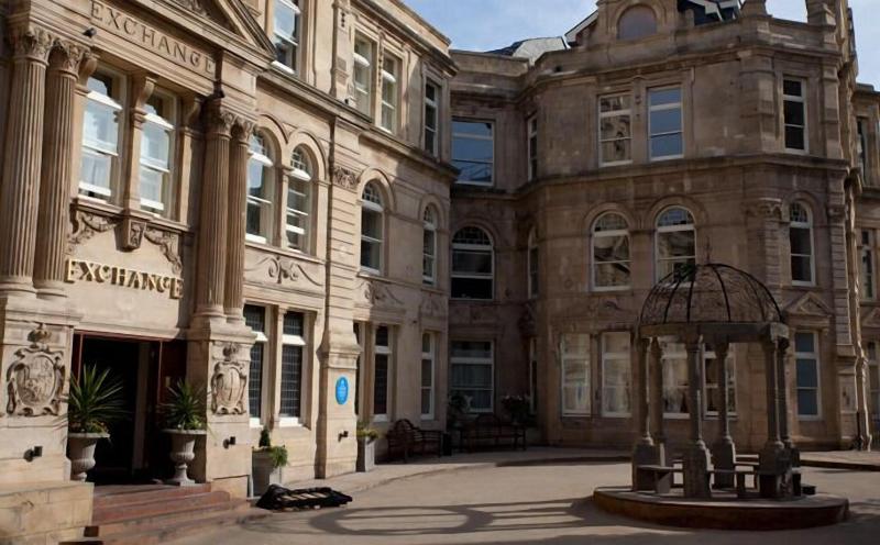 The Exchange Hotel - Genel