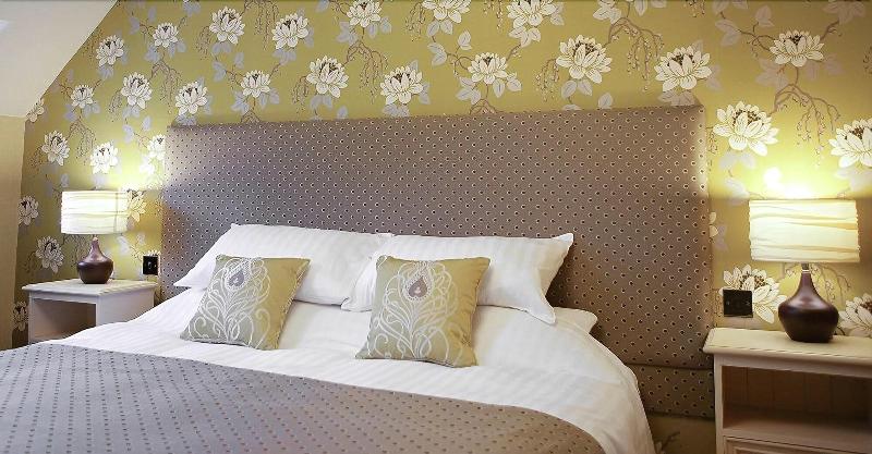 Cranleigh Boutique - Oda