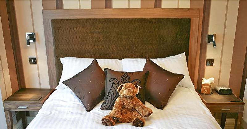 Cranleigh Boutique - Oda
